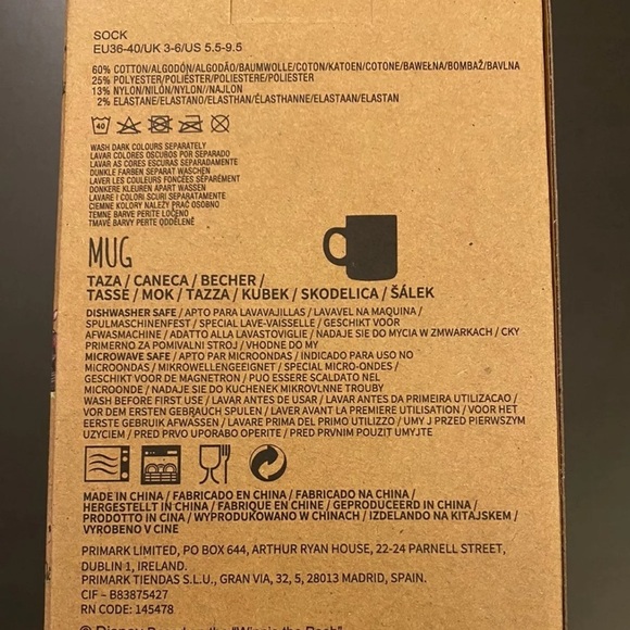 NWT Disney Winnie the Pooh Mug & Sock - Picture 4 of 6